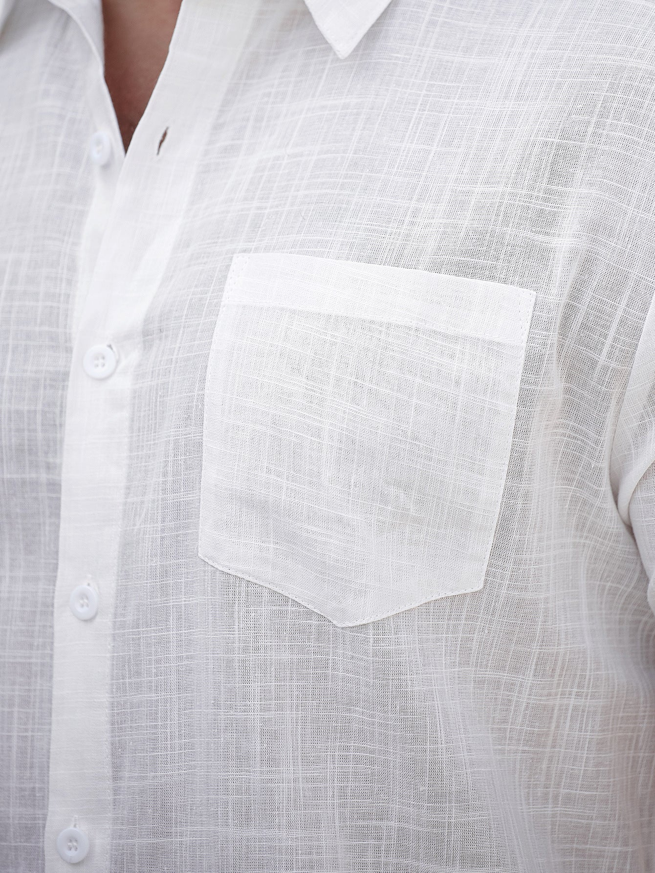 Mens Short-sleeve Cotton Shirt With A Pocket